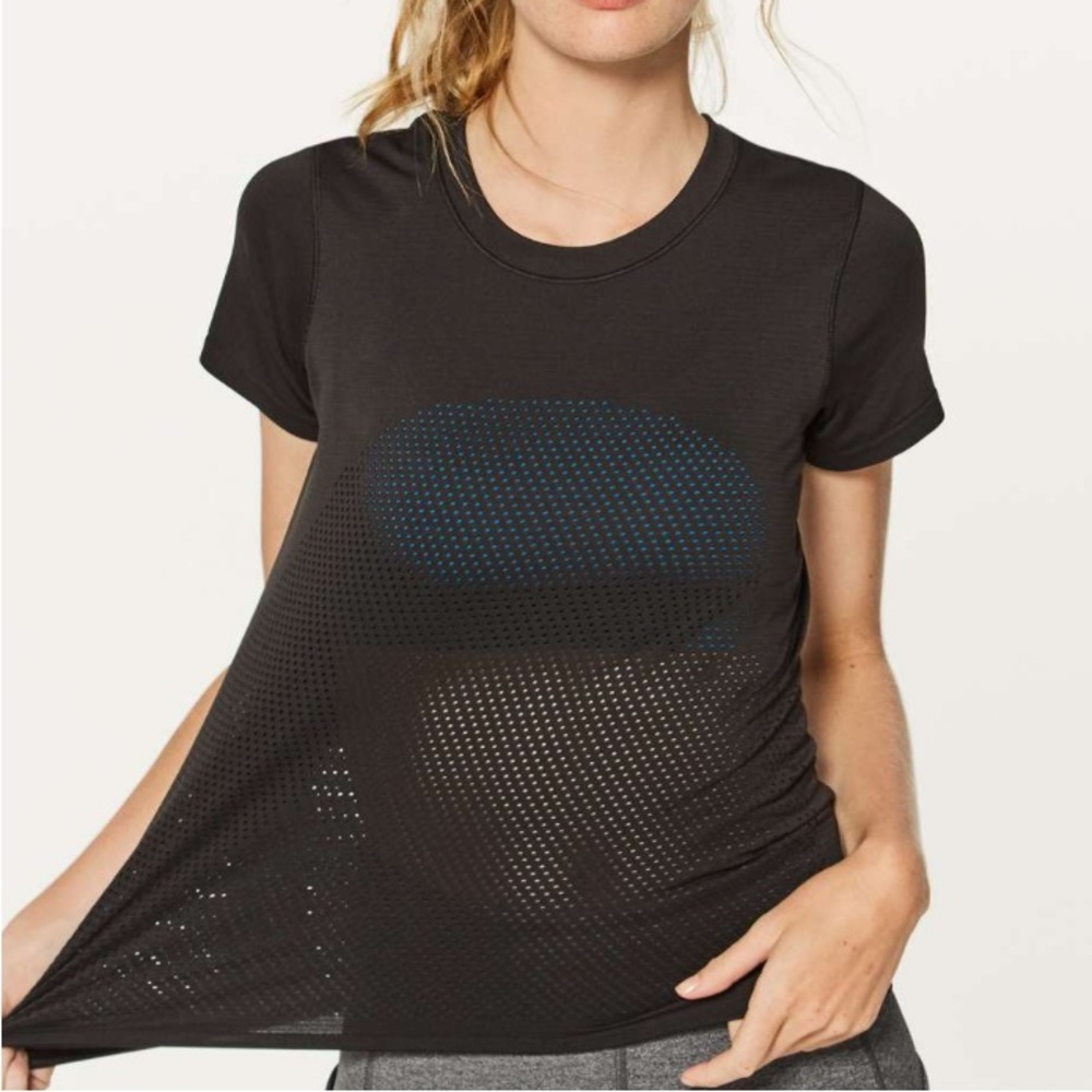 Lululemon Breeze By Short Sleeve Black T-Shirt | Size 8
